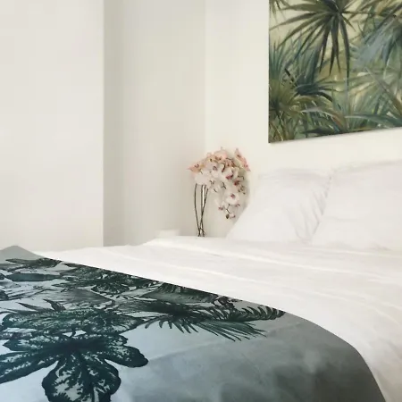 Appartement Familial Au Coeur Du Marais Paris Exterior foto